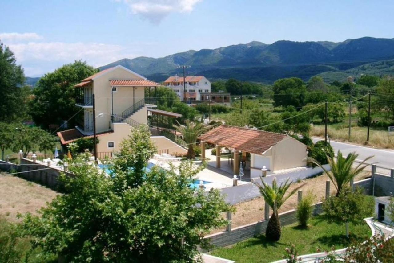 Margarita-Fondas Apartments Roda  Luaran gambar